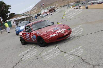 media/Jun-01-2025-CalClub SCCA (Sun) [[eae223c5dd]]/Around pit/